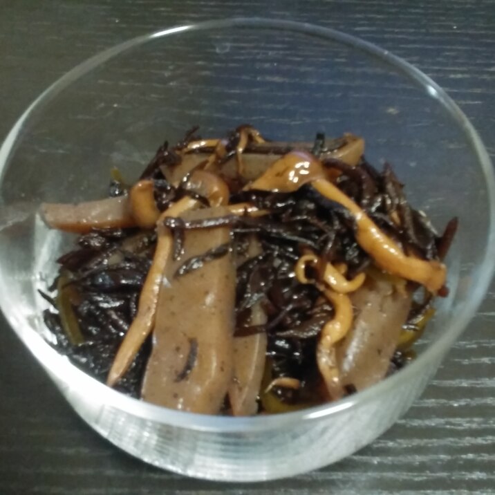 ひじきとコンニャクのヘルシ～煮